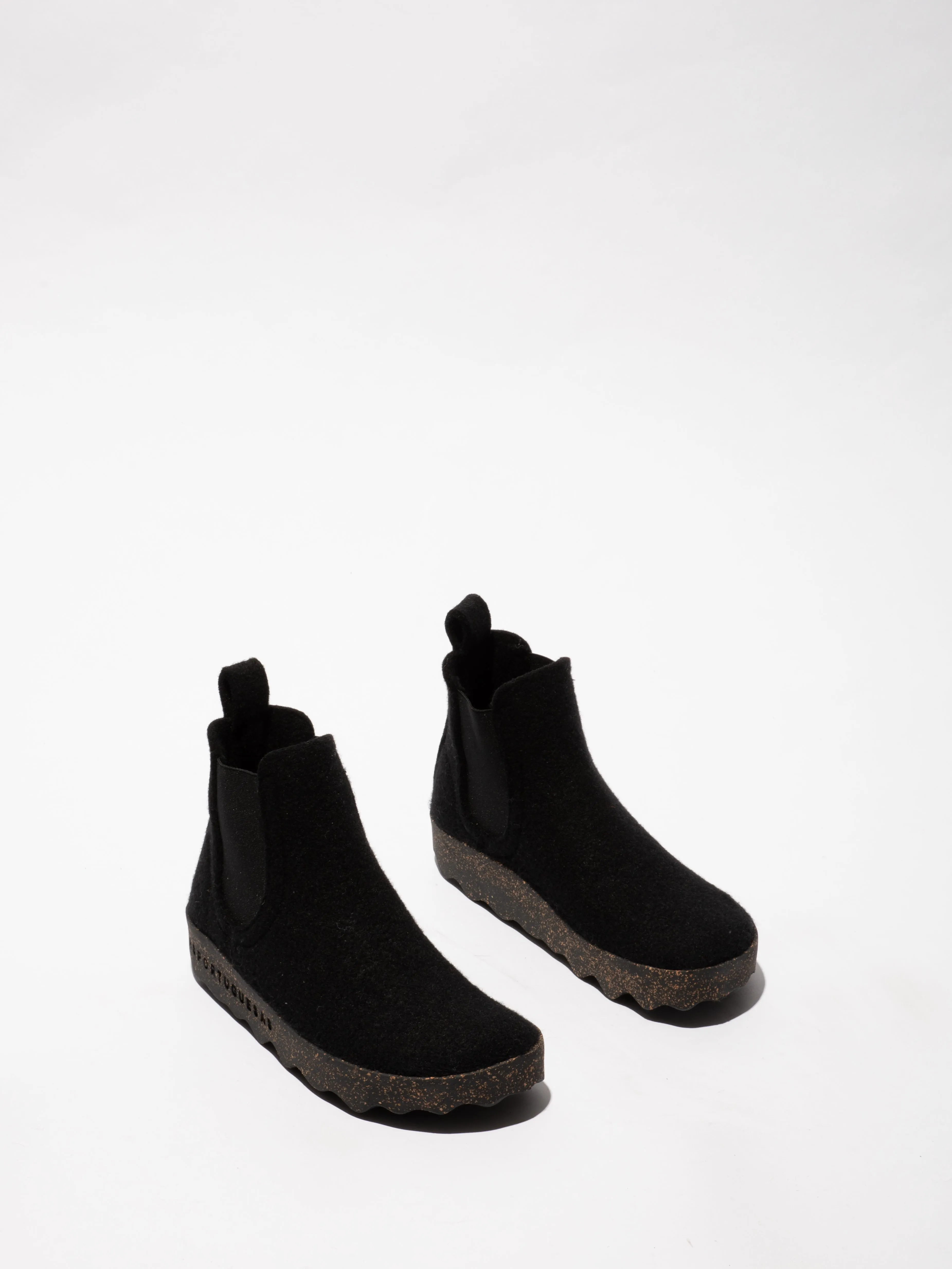 Chelsea Ankle Boots CAIA Black Felt