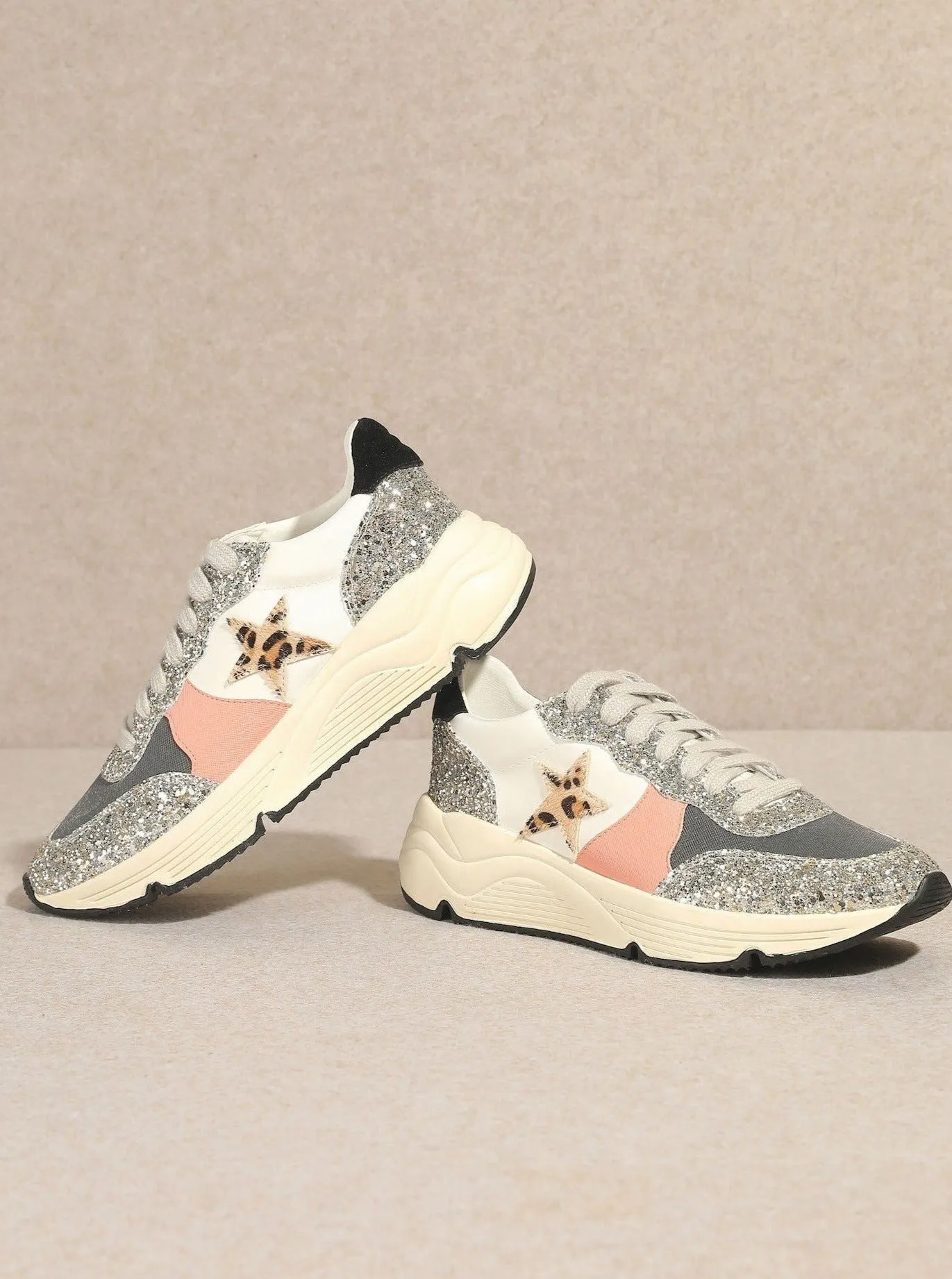 Roxy Glitter Runner Sneaker